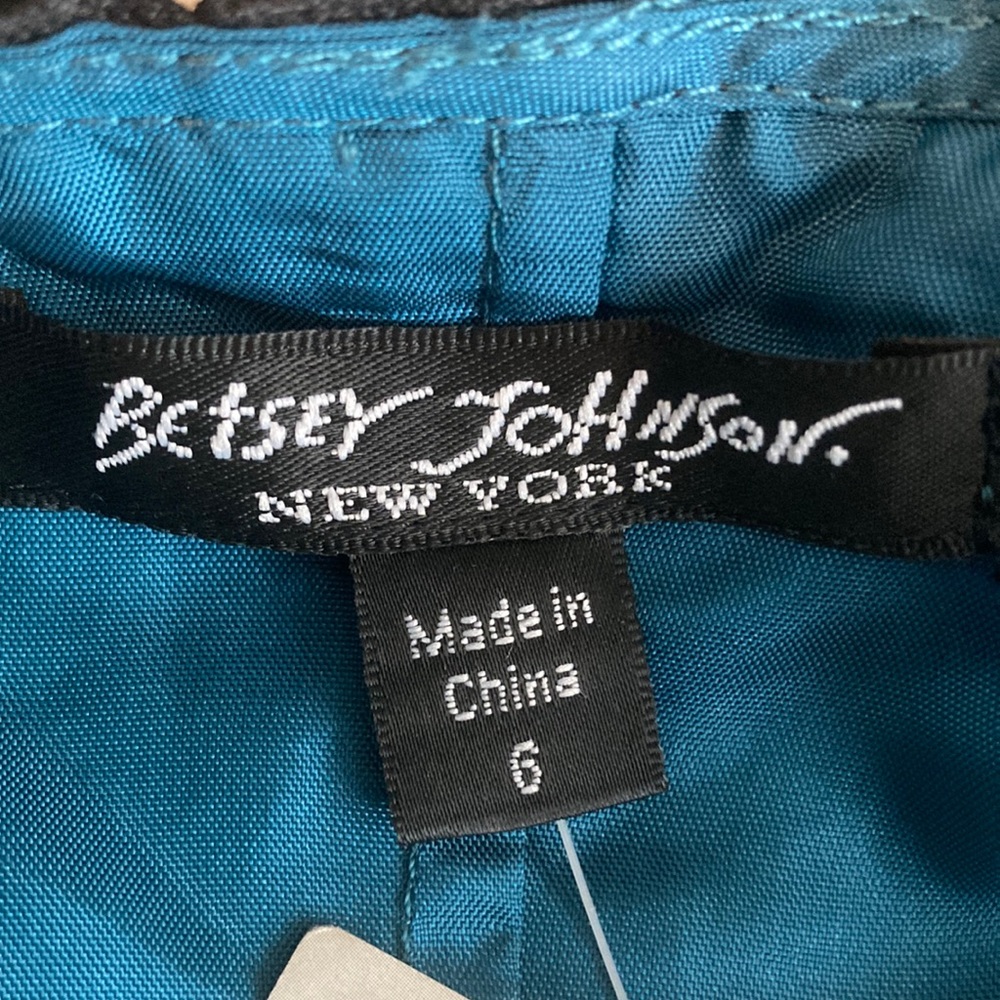 Betsy Johnson New York dress - Picture 4 of 9
